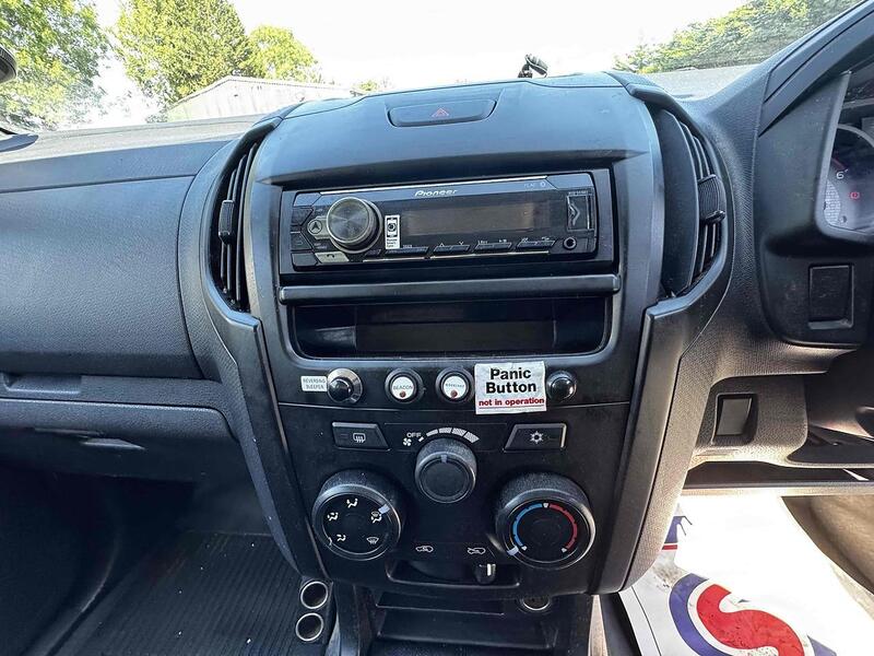 Isuzu 1.9 TD Utility Pickup Extended Cab 2dr Diesel Manual 4WD Euro 6 (164 ps)