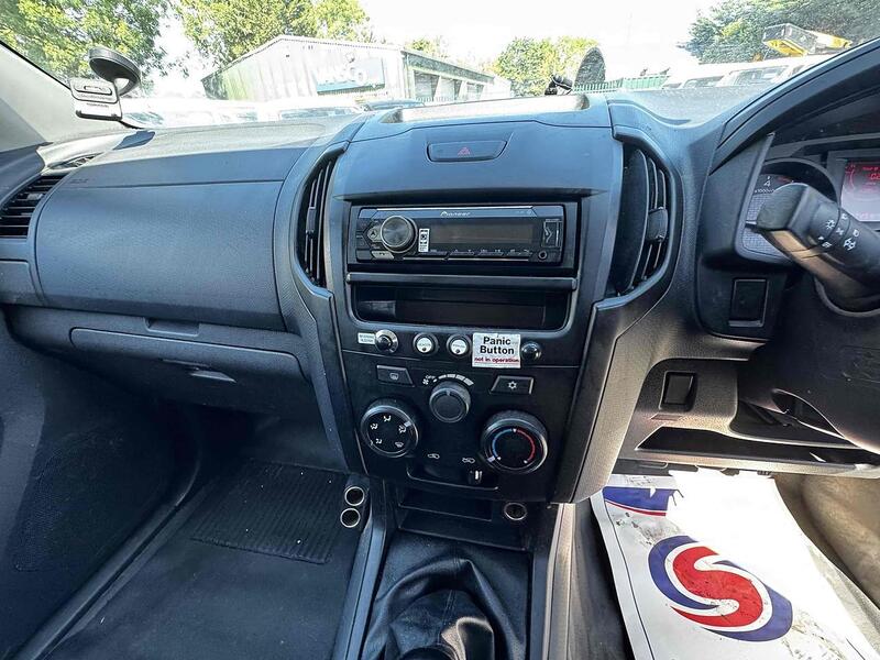 Isuzu 1.9 TD Utility Pickup Extended Cab 2dr Diesel Manual 4WD Euro 6 (164 ps)