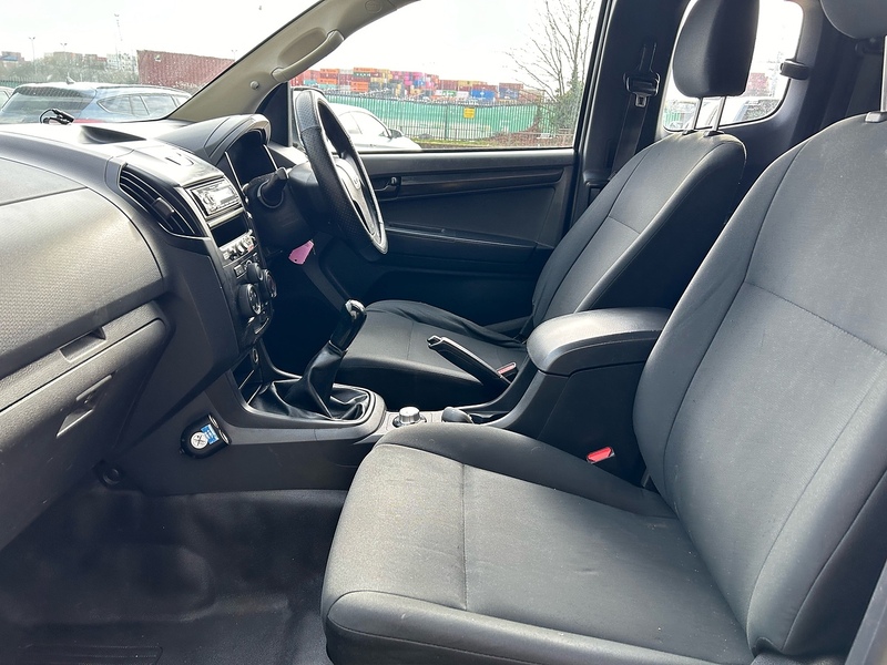 Isuzu 1.9 TD Utility Pickup Extended Cab 2dr Diesel Manual 4WD Euro 6 (164 ps)
