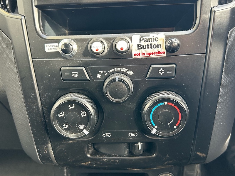 Isuzu 1.9 TD Utility Pickup Extended Cab 2dr Diesel Manual 4WD Euro 6 (164 ps)