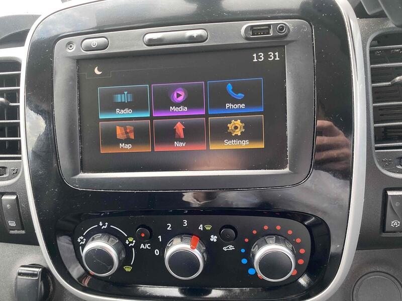 Renault 2.0 dCi ENERGY 30 Sport Panel Van 5dr Diesel Manual LWB Standard Roof Euro 6 (s/s) (120 ps)