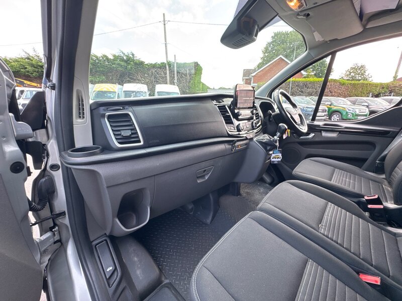 Ford 2.0 280 EcoBlue Limited Panel Van 5dr Diesel Manual L1 H1 Euro 6 (s/s) (130 ps)