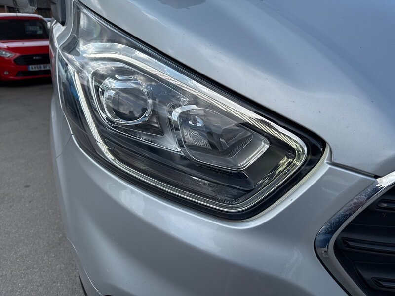 Ford 2.0 280 EcoBlue Limited Panel Van 5dr Diesel Manual L1 H1 Euro 6 (s/s) (130 ps)