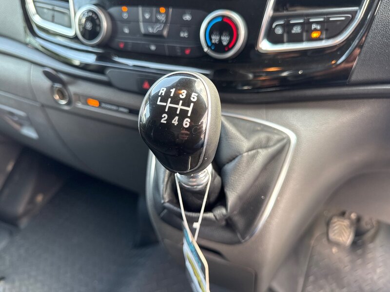 Ford 2.0 280 EcoBlue Limited Panel Van 5dr Diesel Manual L1 H1 Euro 6 (s/s) (130 ps)