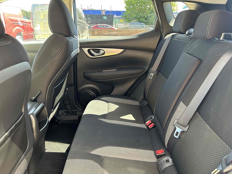 Nissan 1.3 DIG-T N-Connecta SUV 5dr Petrol DCT Auto Euro 6 (s/s) (160 ps)