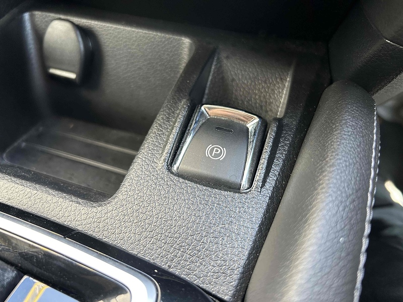 Nissan 1.3 DIG-T N-Connecta SUV 5dr Petrol DCT Auto Euro 6 (s/s) (160 ps)