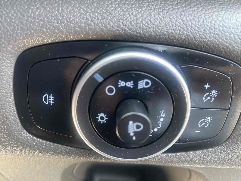 Ford 2.0 350 EcoBlue Leader Panel Van 5dr Diesel Manual FWD L2 H2 Euro 6 (s/s) (170 ps)