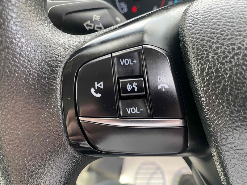 Ford 2.0 350 EcoBlue Leader Panel Van 5dr Diesel Manual RWD L3 H3 Euro 6 (s/s) (130 ps)