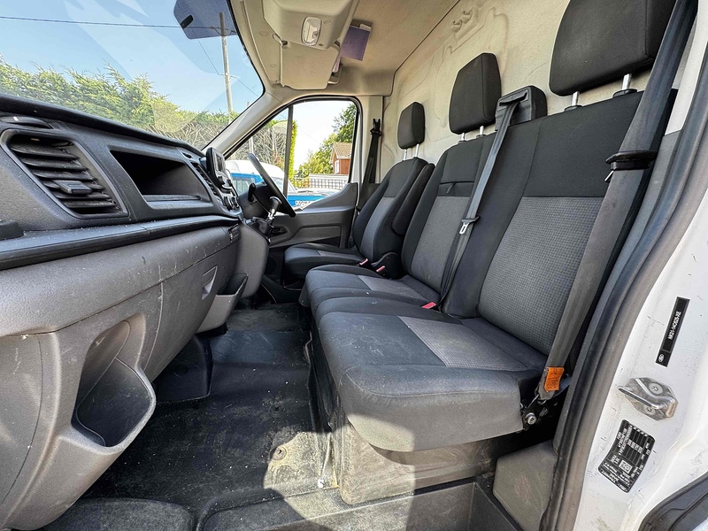 Ford 2.0 350 EcoBlue Leader Panel Van 5dr Diesel Manual RWD L3 H3 Euro 6 (s/s) (130 ps)