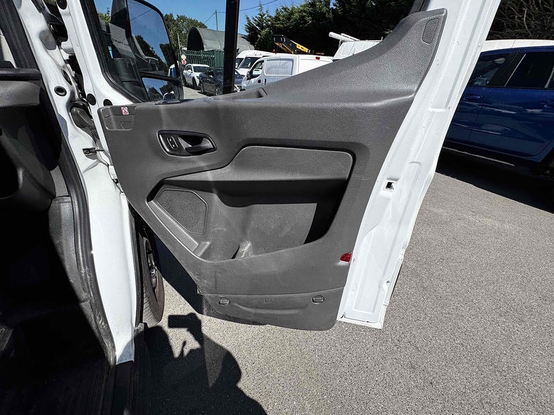 Ford 2.0 350 EcoBlue Leader Panel Van 5dr Diesel Manual RWD L3 H3 Euro 6 (s/s) (130 ps)