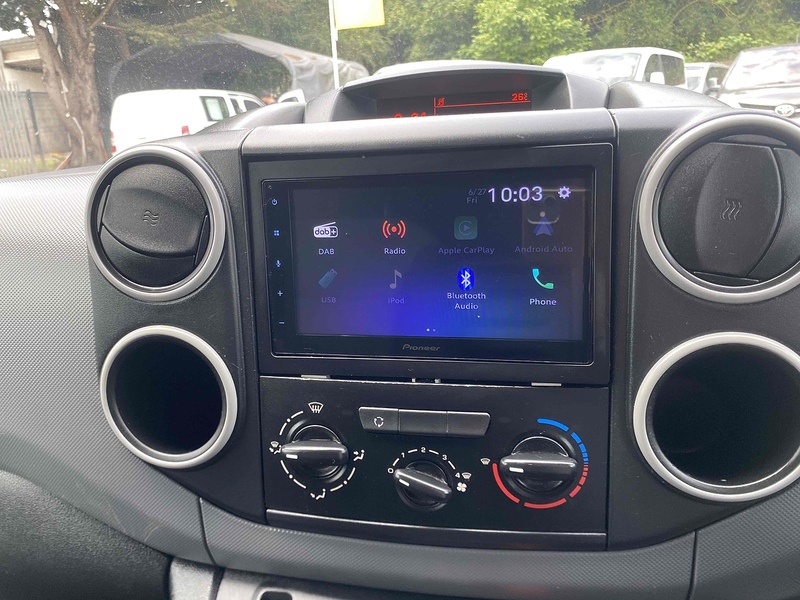 Peugeot 1.6 BlueHDi 856 S Temperature Controlled 4dr Diesel Manual L1 (112 g/km, 100 bhp)