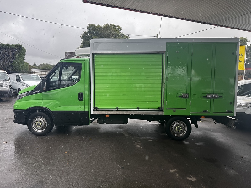 Iveco D HPI 14V 35S 3450 fridge van  2.3 Automatic Diesel 2.3 2dr Temperature Controlled Vans Automatic 2.3 2dr Temperature Controlled Vans Automatic Diesel