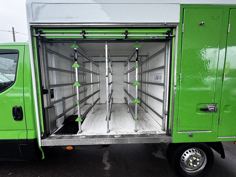 Iveco D HPI 14V 35S 3450 fridge van  2.3 Automatic Diesel 2.3 2dr Temperature Controlled Vans Automatic 2.3 2dr Temperature Controlled Vans Automatic Diesel