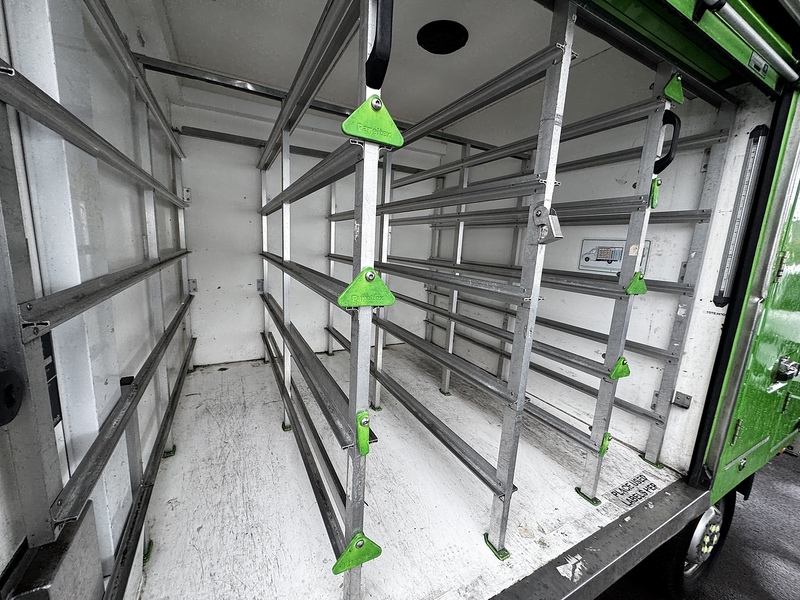 Iveco D HPI 14V 35S 3450 fridge van  2.3 Automatic Diesel 2.3 2dr Temperature Controlled Vans Automatic 2.3 2dr Temperature Controlled Vans Automatic Diesel