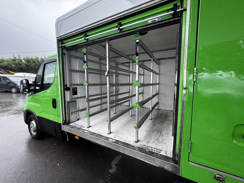 Iveco D HPI 14V 35S 3450 fridge van  2.3 Automatic Diesel 2.3 2dr Temperature Controlled Vans Automatic 2.3 2dr Temperature Controlled Vans Automatic Diesel