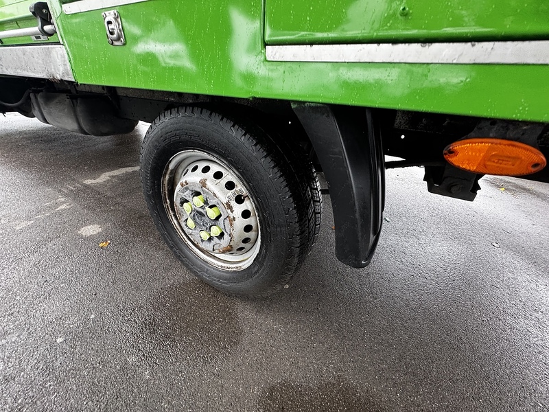 Iveco D HPI 14V 35S 3450 fridge van  2.3 Automatic Diesel 2.3 2dr Temperature Controlled Vans Automatic 2.3 2dr Temperature Controlled Vans Automatic Diesel