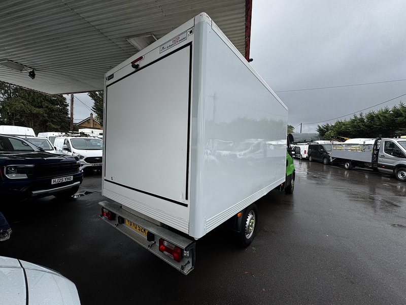 Iveco D HPI 14V 35S 3450 fridge van  2.3 Automatic Diesel 2.3 2dr Temperature Controlled Vans Automatic 2.3 2dr Temperature Controlled Vans Automatic Diesel