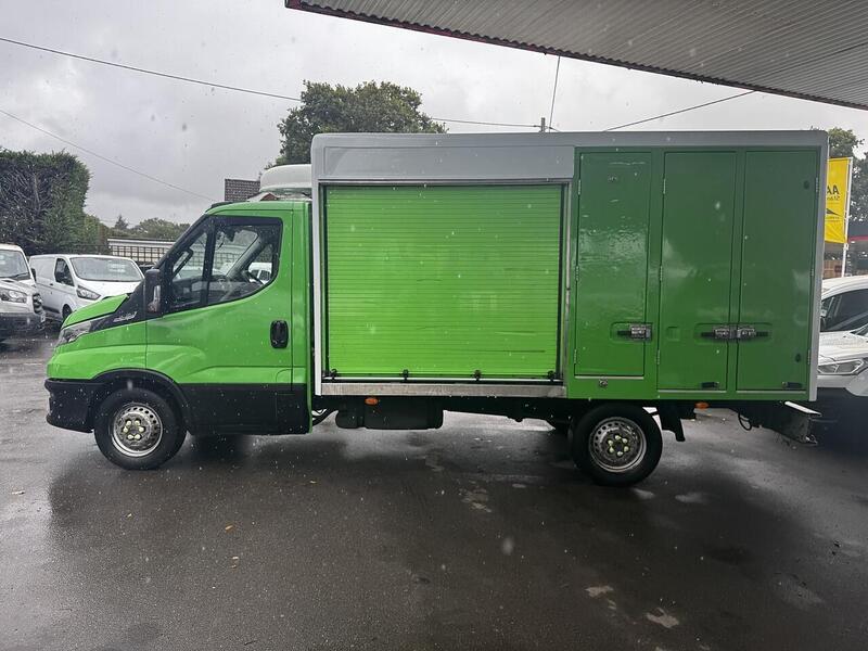 Iveco D HPI 14V 35S 3450 fridge van  2.3 Automatic Diesel 2.3 2dr Temperature Controlled Vans Automatic 2.3 2dr Temperature Controlled Vans Automatic Diesel