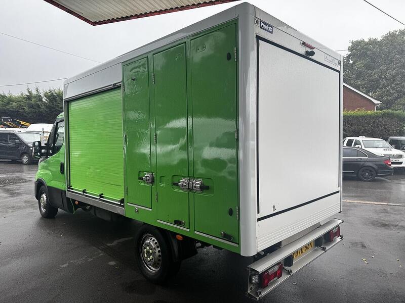 Iveco D HPI 14V 35S 3450 fridge van  2.3 Automatic Diesel 2.3 2dr Temperature Controlled Vans Automatic 2.3 2dr Temperature Controlled Vans Automatic Diesel