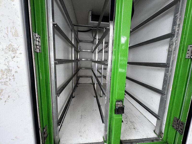 Iveco D HPI 14V 35S 3450 fridge van  2.3 Automatic Diesel 2.3 2dr Temperature Controlled Vans Automatic 2.3 2dr Temperature Controlled Vans Automatic Diesel