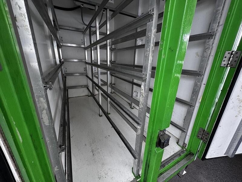 Iveco D HPI 14V 35S 3450 fridge van  2.3 Automatic Diesel 2.3 2dr Temperature Controlled Vans Automatic 2.3 2dr Temperature Controlled Vans Automatic Diesel