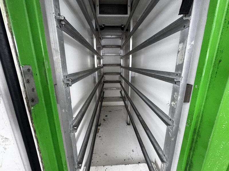 Iveco D HPI 14V 35S 3450 fridge van  2.3 Automatic Diesel 2.3 2dr Temperature Controlled Vans Automatic 2.3 2dr Temperature Controlled Vans Automatic Diesel