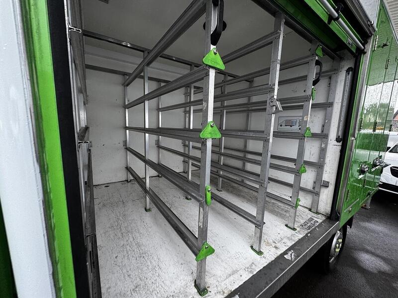 Iveco D HPI 14V 35S 3450 fridge van  2.3 Automatic Diesel 2.3 2dr Temperature Controlled Vans Automatic 2.3 2dr Temperature Controlled Vans Automatic Diesel