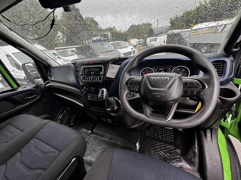 Iveco D HPI 14V 35S 3450 fridge van  2.3 Automatic Diesel 2.3 2dr Temperature Controlled Vans Automatic 2.3 2dr Temperature Controlled Vans Automatic Diesel