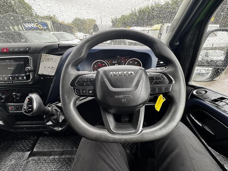 Iveco D HPI 14V 35S 3450 fridge van  2.3 Automatic Diesel 2.3 2dr Temperature Controlled Vans Automatic 2.3 2dr Temperature Controlled Vans Automatic Diesel