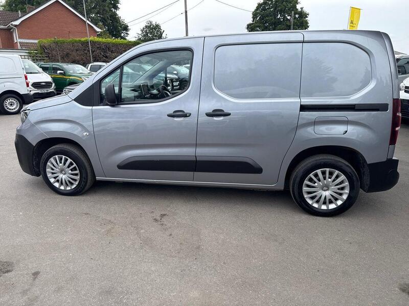 Peugeot BlueHDi 650 Professional Panel Van 1.5 Manual Diesel