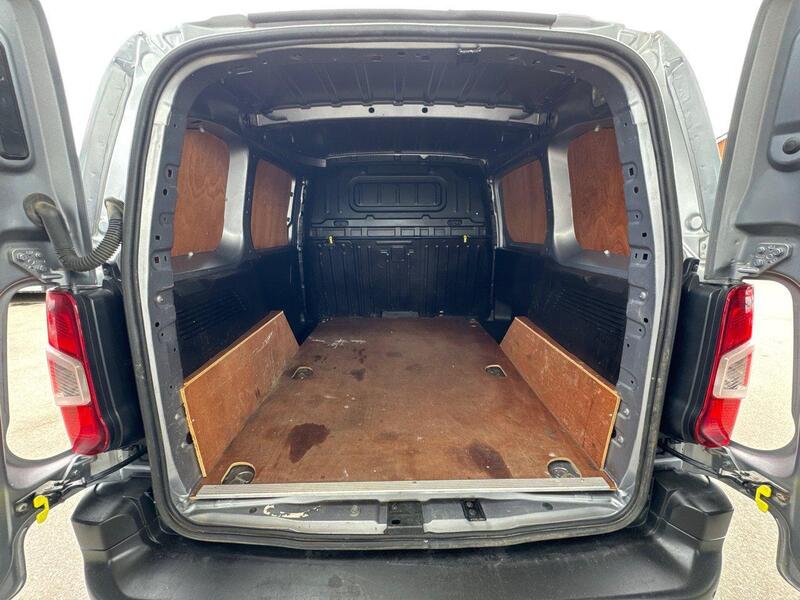 Peugeot BlueHDi 650 Professional Panel Van 1.5 Manual Diesel