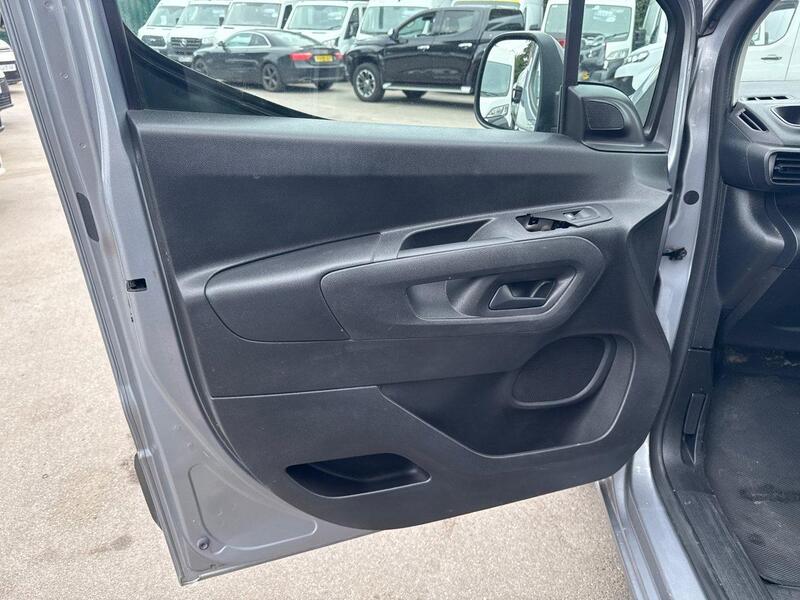 Peugeot BlueHDi 650 Professional Panel Van 1.5 Manual Diesel