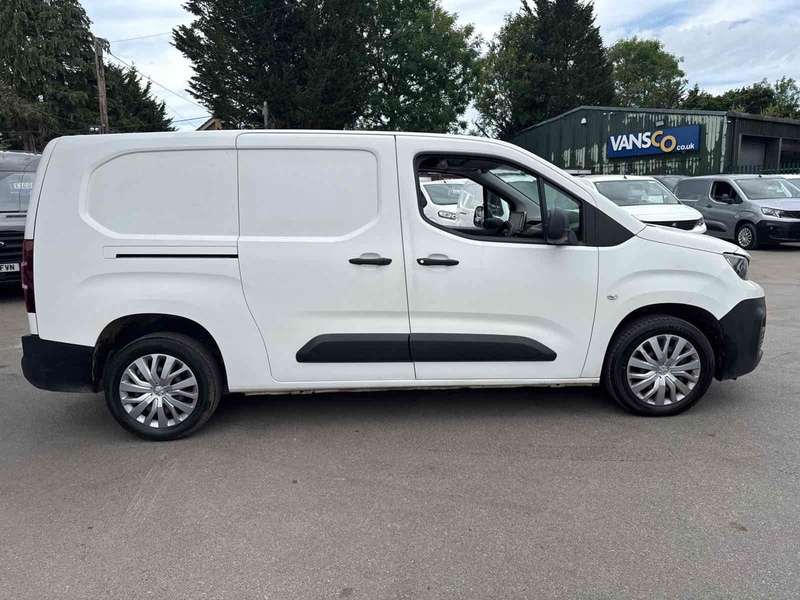 Peugeot BlueHDi 950 Professional Panel Van 1.6 Manual Diesel