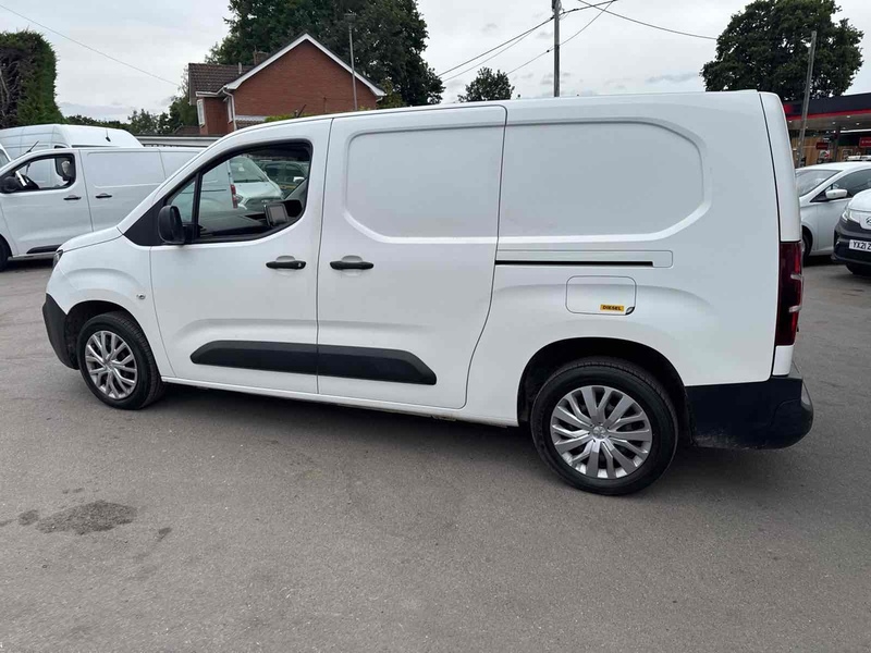 Peugeot BlueHDi 950 Professional Panel Van 1.6 Manual Diesel