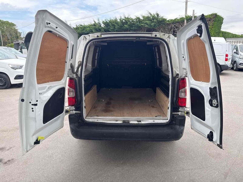 Peugeot BlueHDi 950 Professional Panel Van 1.6 Manual Diesel