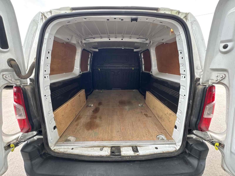 Peugeot BlueHDi 950 Professional Panel Van 1.6 Manual Diesel