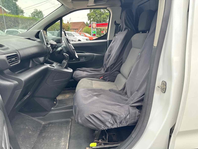 Peugeot BlueHDi 950 Professional Panel Van 1.6 Manual Diesel