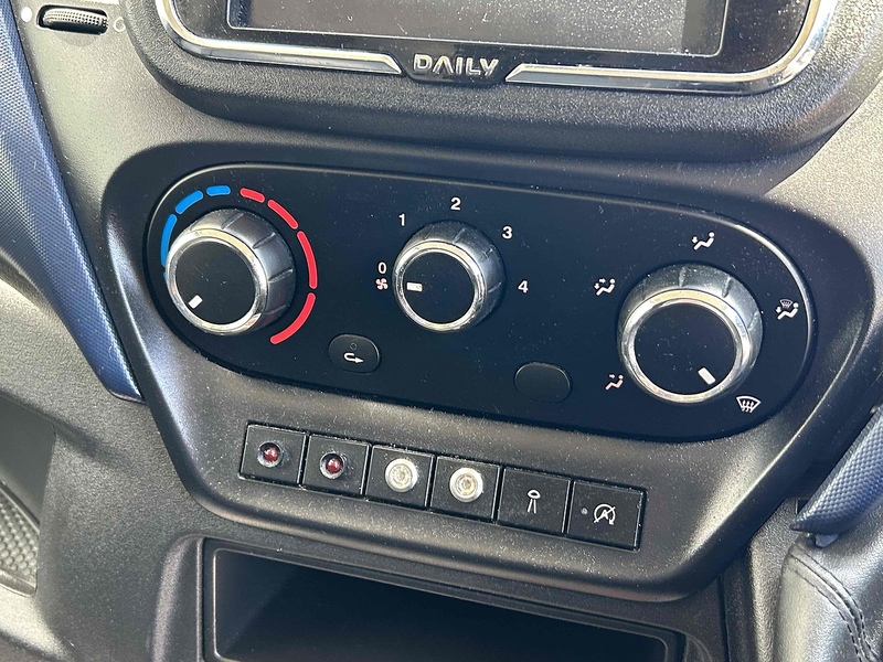 Iveco 2.3D HPI 14V 35S 3450 Chassis Cab 2dr Diesel HiMatic MWB Euro 6 (s/s) (136 ps)