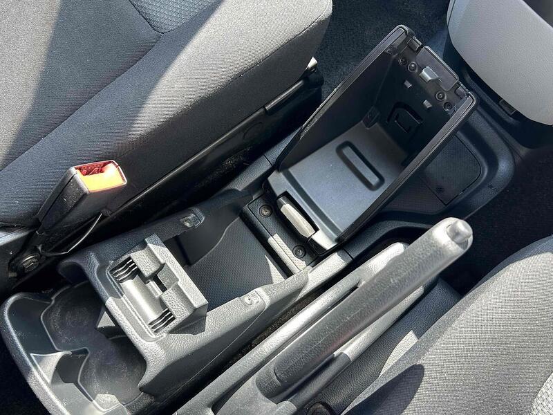 Nissan 40kWh Acenta Combi Van Double Cab 5dr Electric Auto (5 Seat, Quick Charge) (109 ps)