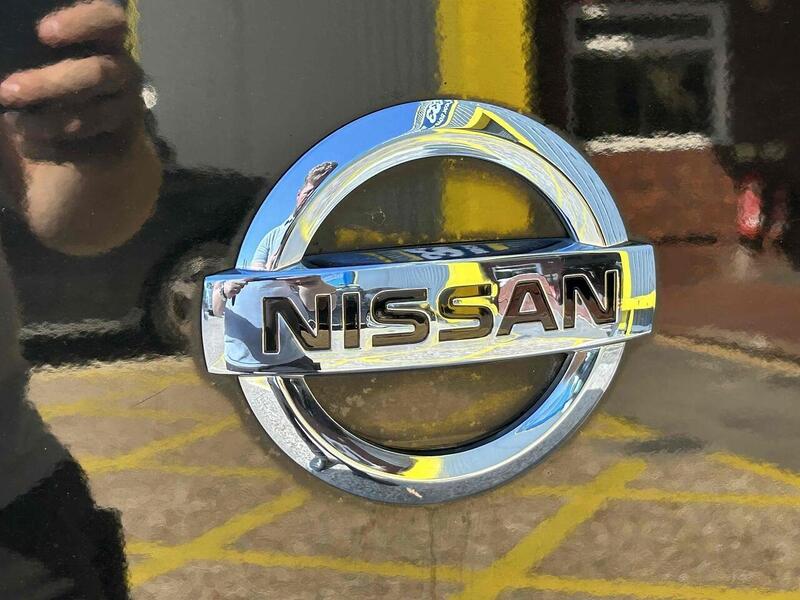 Nissan 40kWh Acenta Combi Van Double Cab 5dr Electric Auto (5 Seat, Quick Charge) (109 ps)