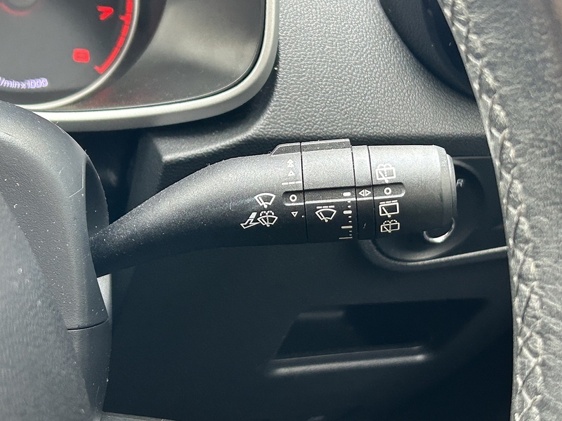 MG T-GDI Excite SUV 1.0 Automatic Petrol