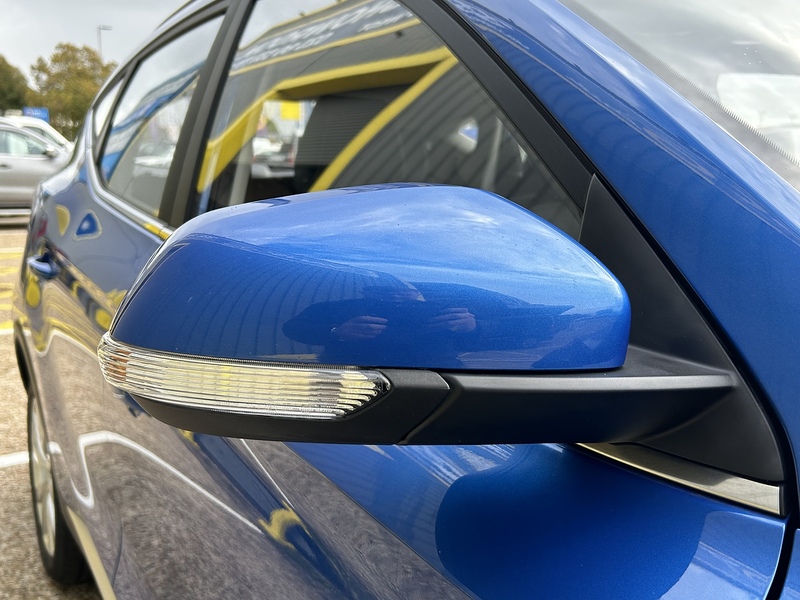 MG T-GDI Excite SUV 1.0 Automatic Petrol