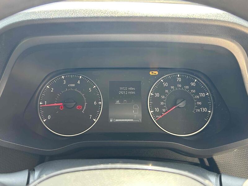 Renault 2.0 dCi SL28 Business Minibus Double Cab 5dr Diesel Manual L1 H1 Euro 6 (s/s) (9 Seat) (150 ps)