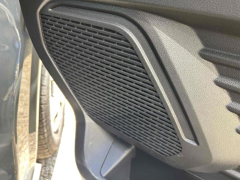 Renault 2.0 dCi SL28 Business Minibus Double Cab 5dr Diesel Manual L1 H1 Euro 6 (s/s) (9 Seat) (150 ps)