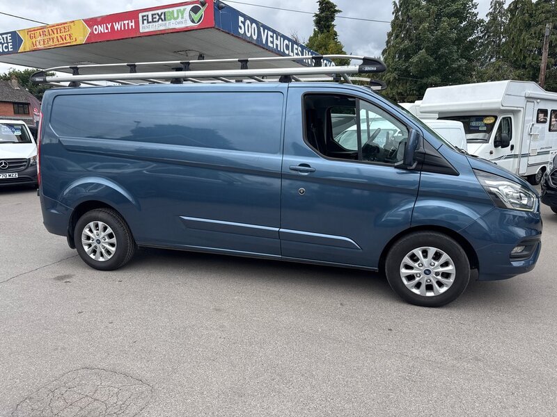 Ford 2.0 300 EcoBlue Limited Panel Van 5dr Diesel Auto L2 H1 Euro 6 (s/s) (130 ps)
