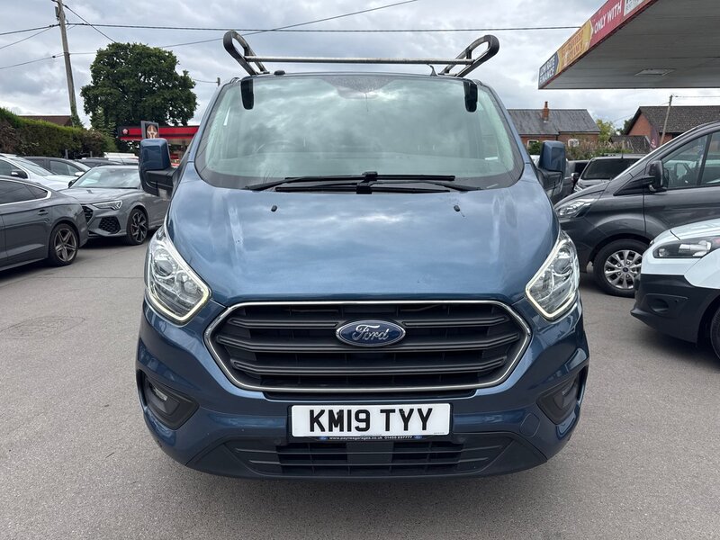 Ford 2.0 300 EcoBlue Limited Panel Van 5dr Diesel Auto L2 H1 Euro 6 (s/s) (130 ps)