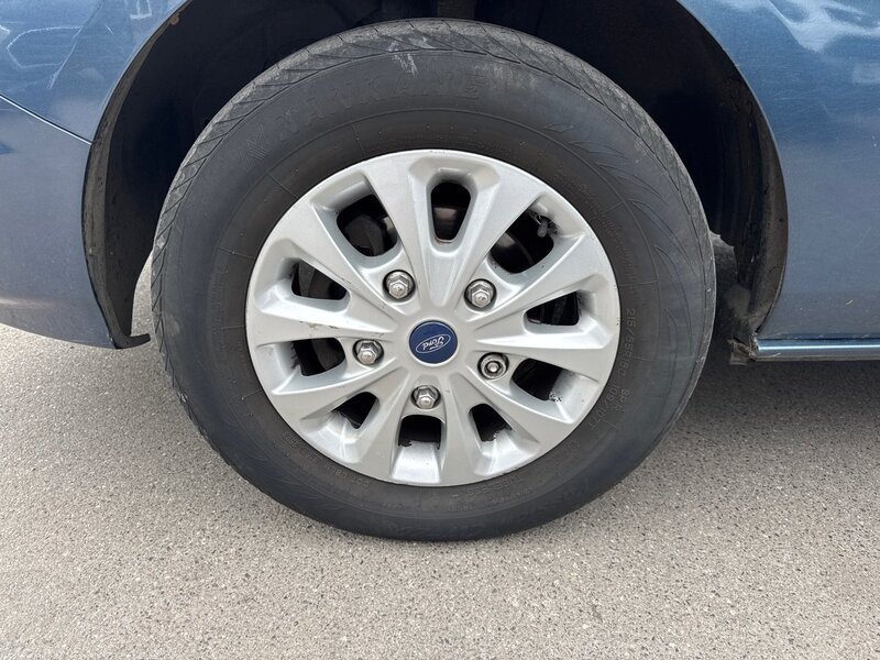 Ford 2.0 300 EcoBlue Limited Panel Van 5dr Diesel Auto L2 H1 Euro 6 (s/s) (130 ps)