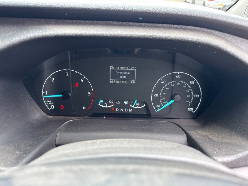 Ford 2.0 300 EcoBlue Limited Panel Van 5dr Diesel Auto L2 H1 Euro 6 (s/s) (130 ps)