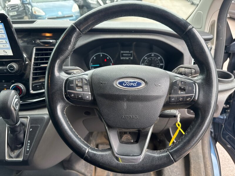 Ford 2.0 300 EcoBlue Limited Panel Van 5dr Diesel Auto L2 H1 Euro 6 (s/s) (130 ps)