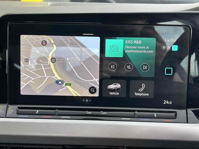 Volkswagen 1.0 eTSI MHEV Life Hatchback 5dr Petrol Hybrid DSG Euro 6 (s/s) (110 ps)